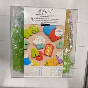 NWT Sweet Sugarbelle Alphabet 80 pc cookie Cutter set